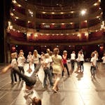 Een rondleiding in de drukke bijenkorf van Opera Ballet Vlaanderen