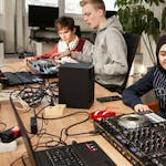 DJ (workshop of project)