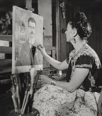 Fri­da Kah­lo - Her Pho­tos